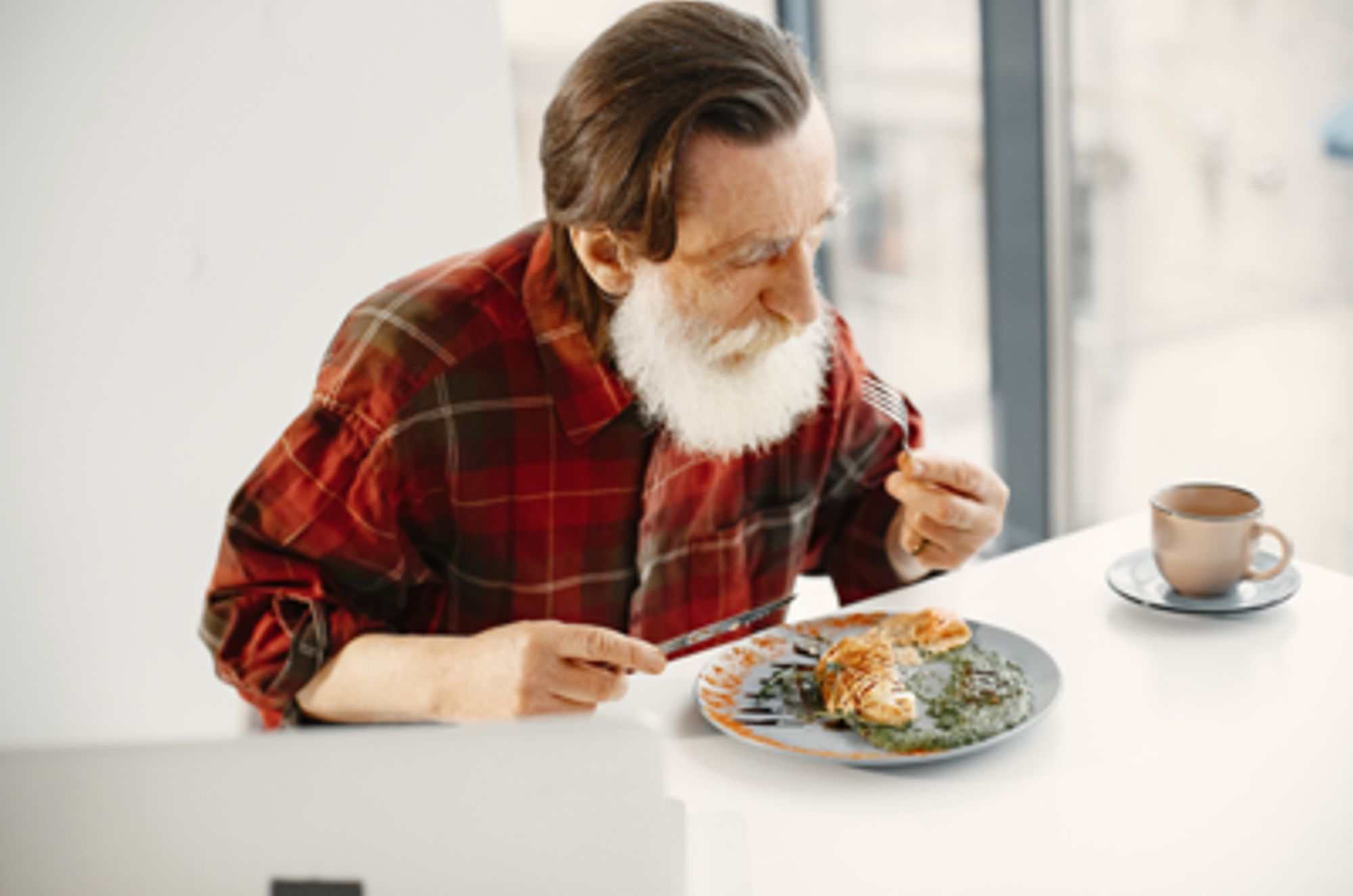 Nutrition précarité de la personne âgée